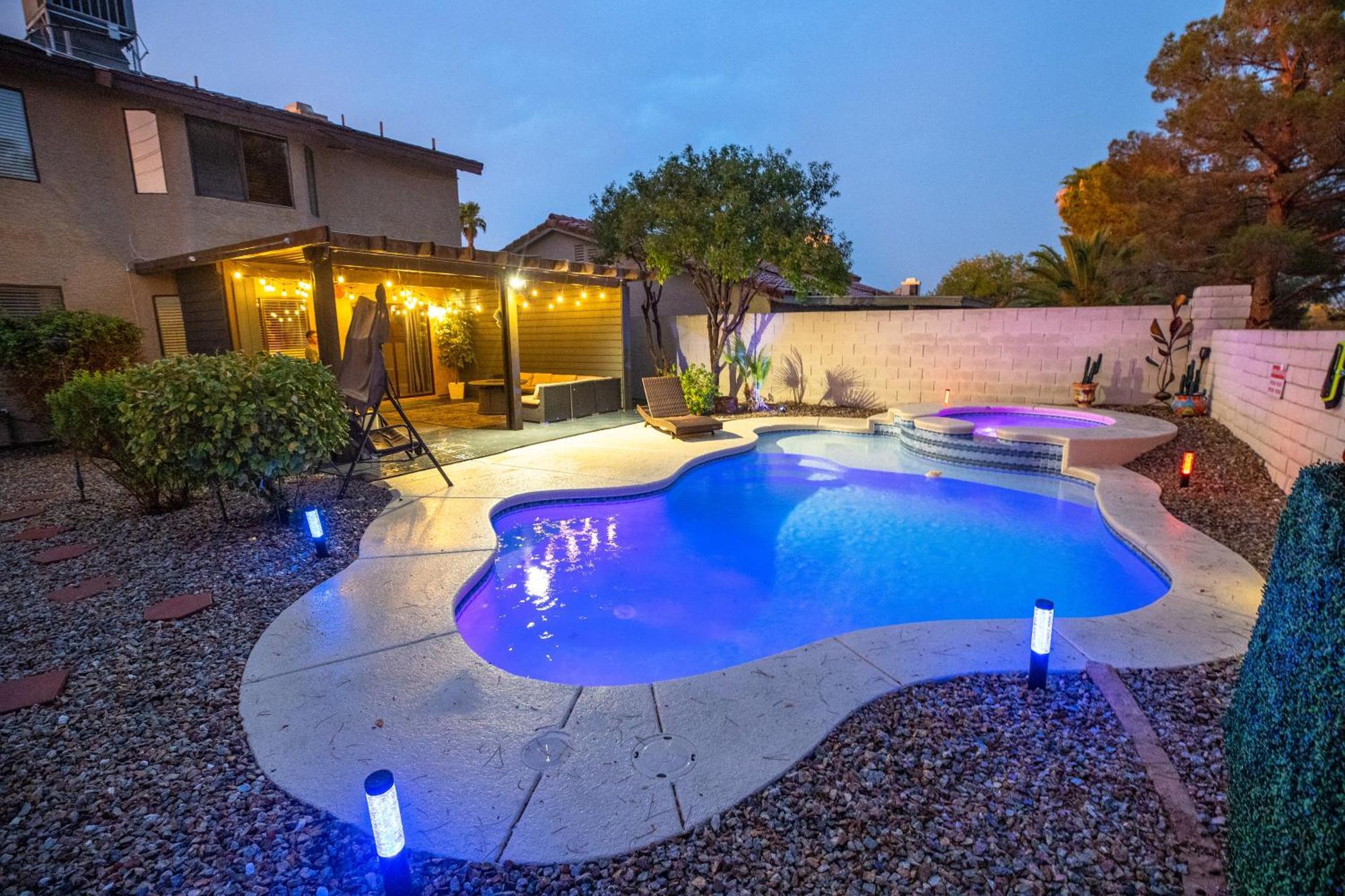 1800 Sqft House W/Heated Pool Spa 13Min From Strip Villa Las Vegas Exterior photo