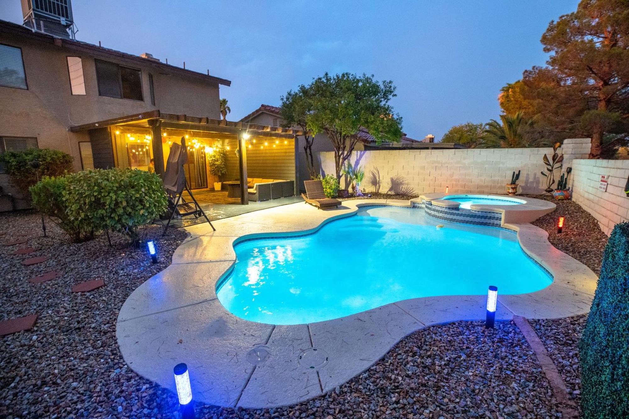 1800 Sqft House W/Heated Pool Spa 13Min From Strip Villa Las Vegas Exterior photo